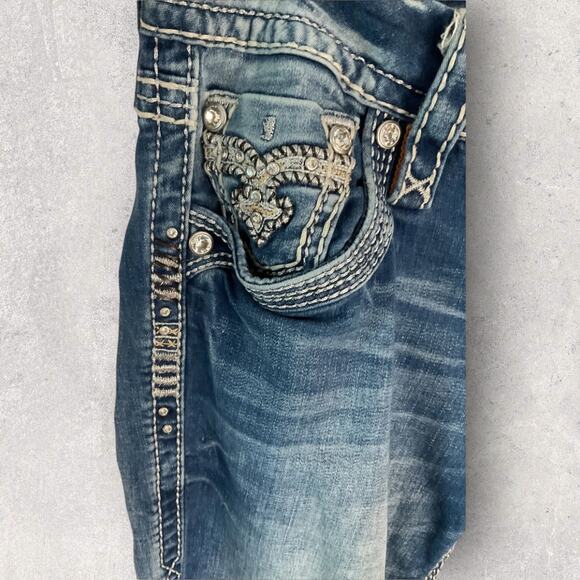 Rock Revival Daly Alt Women’s 26 Straight Leg Distressed Bling Denim Jeans - Picture 13 of 14